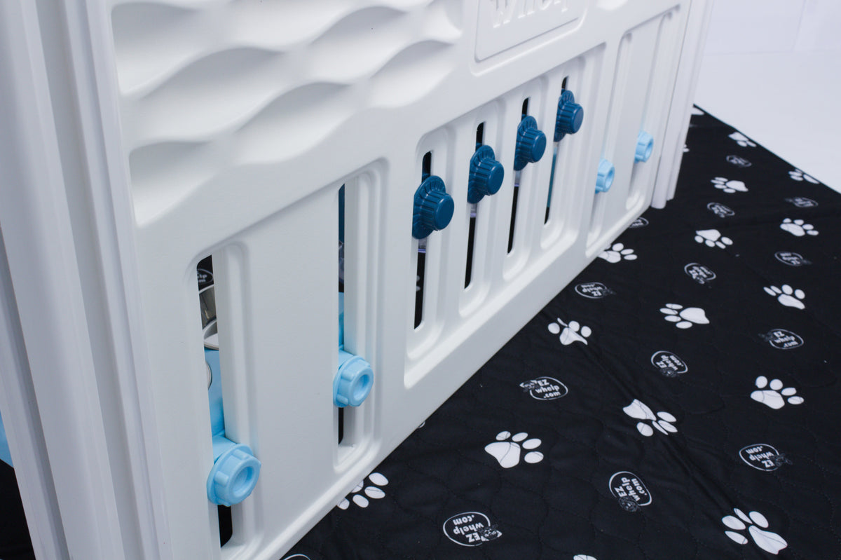EZwhelp EZclassic station panel with four 8 oz stainless steel bowls for weaning puppies