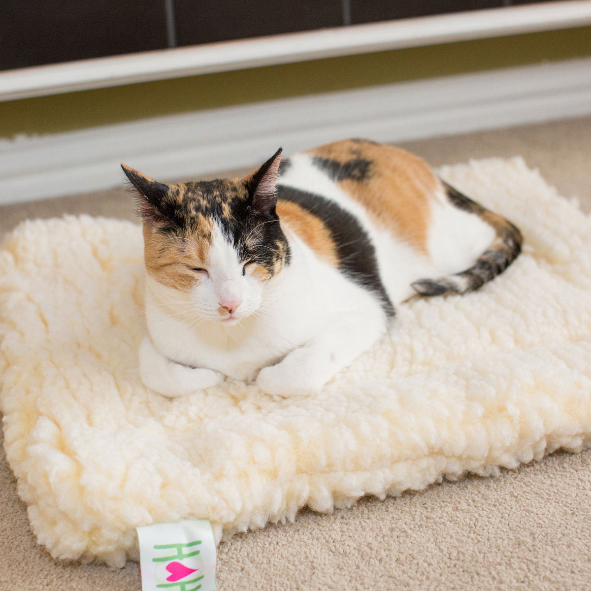 HuggleFleece cat and dog mat by HuggleHounds with the soft feel of natural lambswool