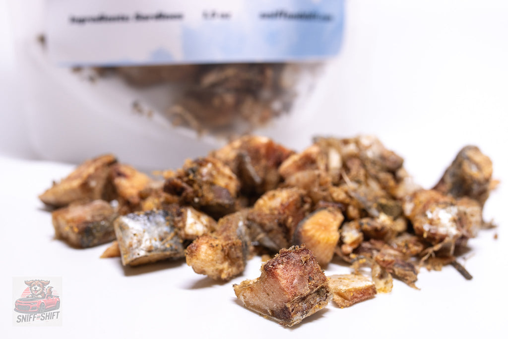 Texture of Sniff and Shift freeze-dried whole sardines: small to medium fish with soft, brittle bones