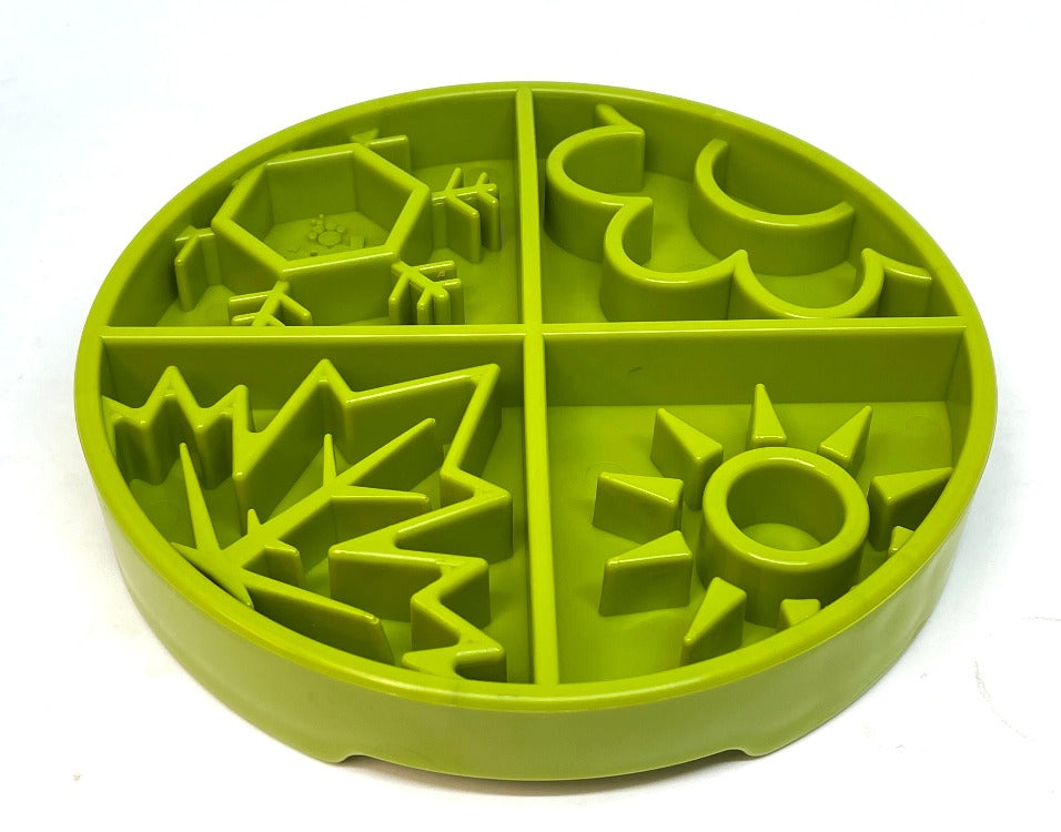Green Four Seasons eTray by SodaPup, only 1.25 inches deep for flat-faced dog breeds