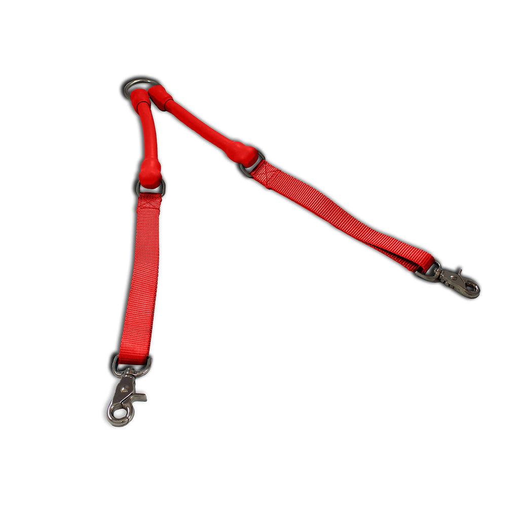 Red WACKYstore CRAZYcoupl'r coupler for walking two dogs with one hand