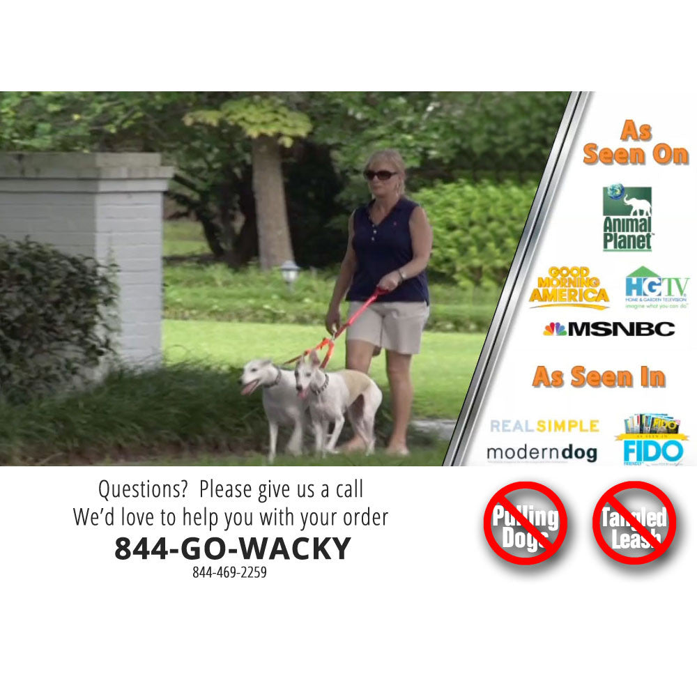 CRAZYcoupl'r coupler with 360-degree swivel clips for each dog's collar or harness